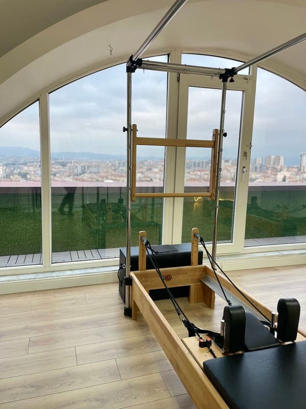 Pilates by Tuğçenur Şen — Nilüfer pilates stüdyosu