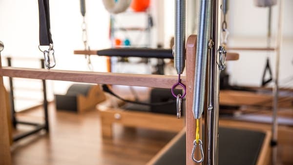 Pilates Sign — Sahrayıcedit pilates stüdyosu