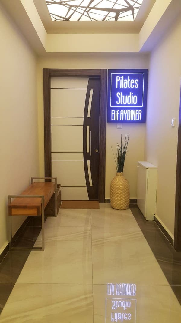 Pilates Studio Elif Aydiner — Merkez pilates stüdyosu