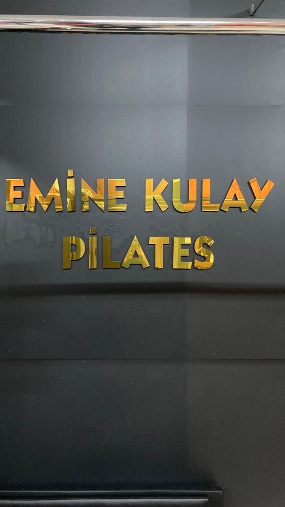 Pilates Stüdyo E.K — Merkez pilates stüdyosu