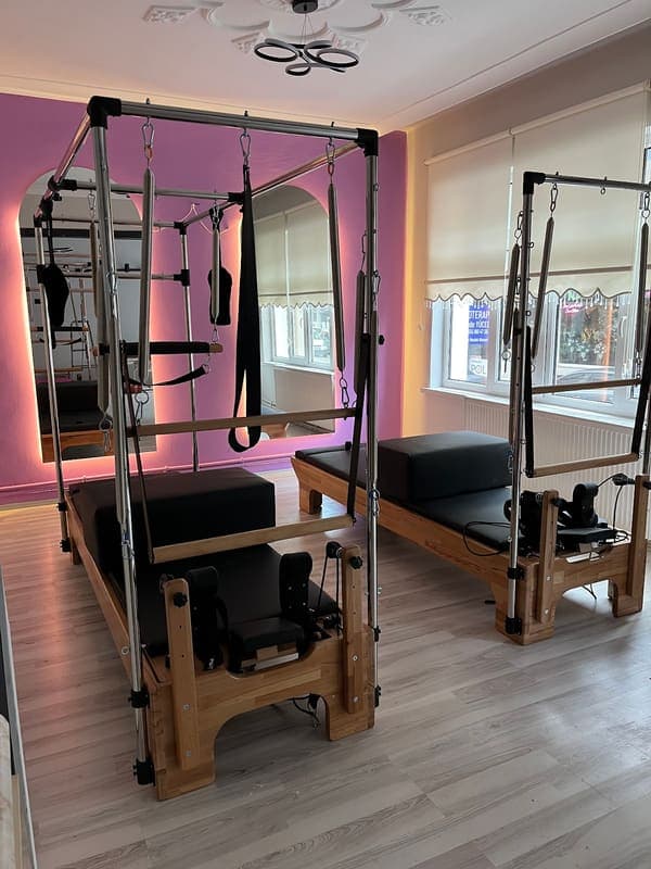Polatlı Fizyoterapist Sude Yücel/ Polatlı Reformer Pilates — Polatlı pilates stüdyosu