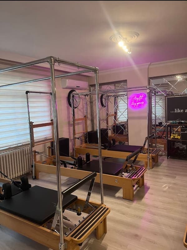 Q Pilates Studıo Bakırköy — Zuhuratbaba pilates stüdyosu
