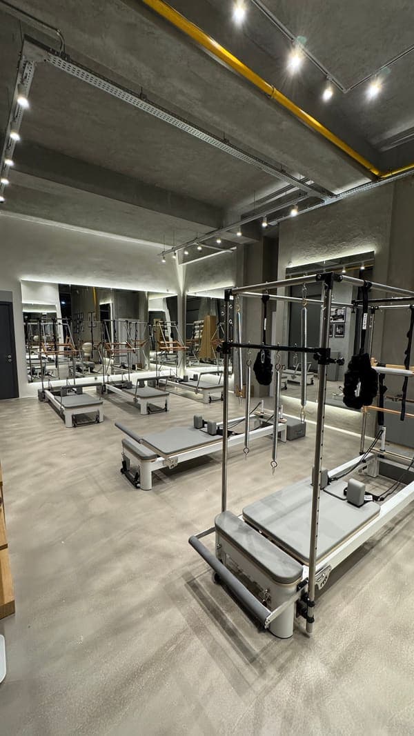 Reform Pilates Studio - Sümer — Odunpazarı pilates stüdyosu