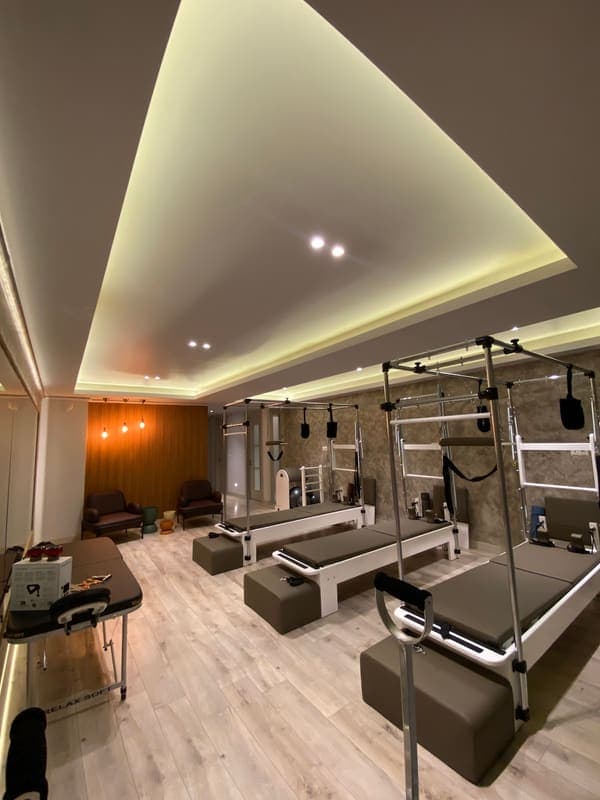REWES Sağlıklı Yaşam Merkezi ve Klinik Pilates — Develi pilates stüdyosu