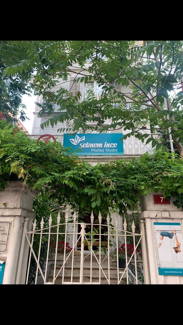 Şebnem İnce Pilates Studio — Kadıköy pilates stüdyosu