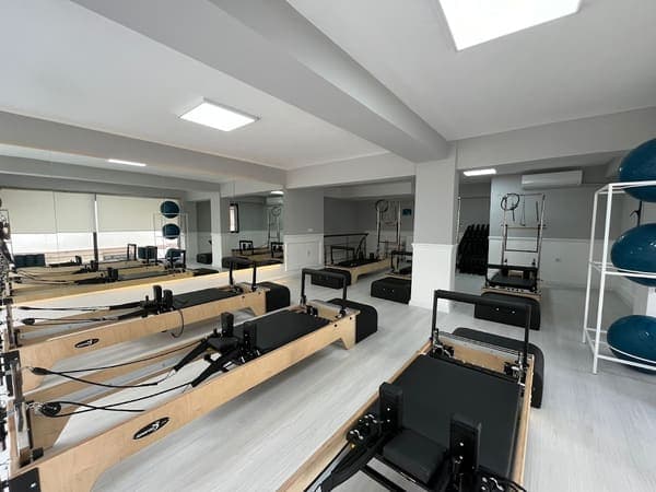 Sportfiz Çiğli | Reformer Pilates, Skolyoz, Fizyoterapi, Manuel Terapi — Çiğli pilates stüdyosu