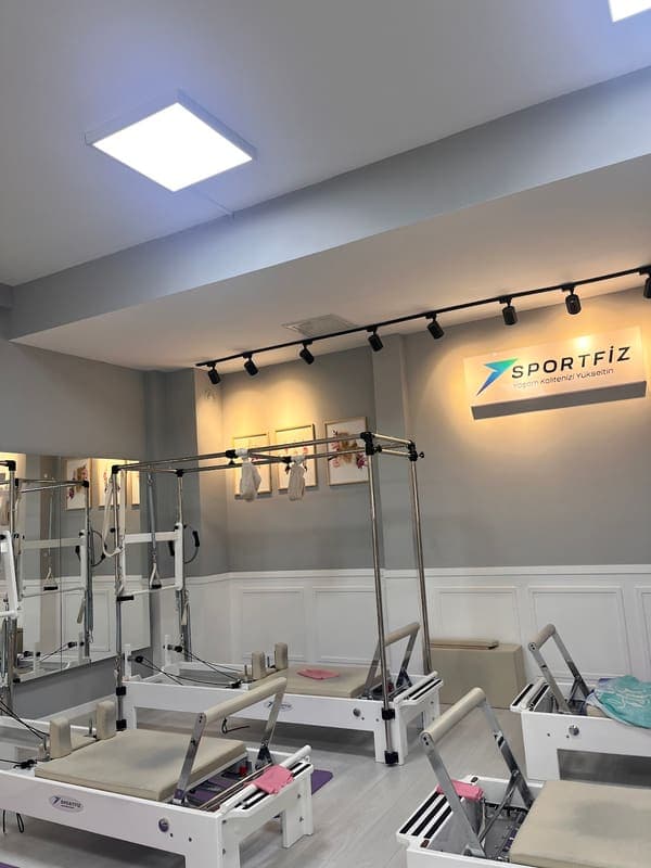 Sportfiz Gaziemir | Reformer Pilates Studio — Gaziemir pilates stüdyosu